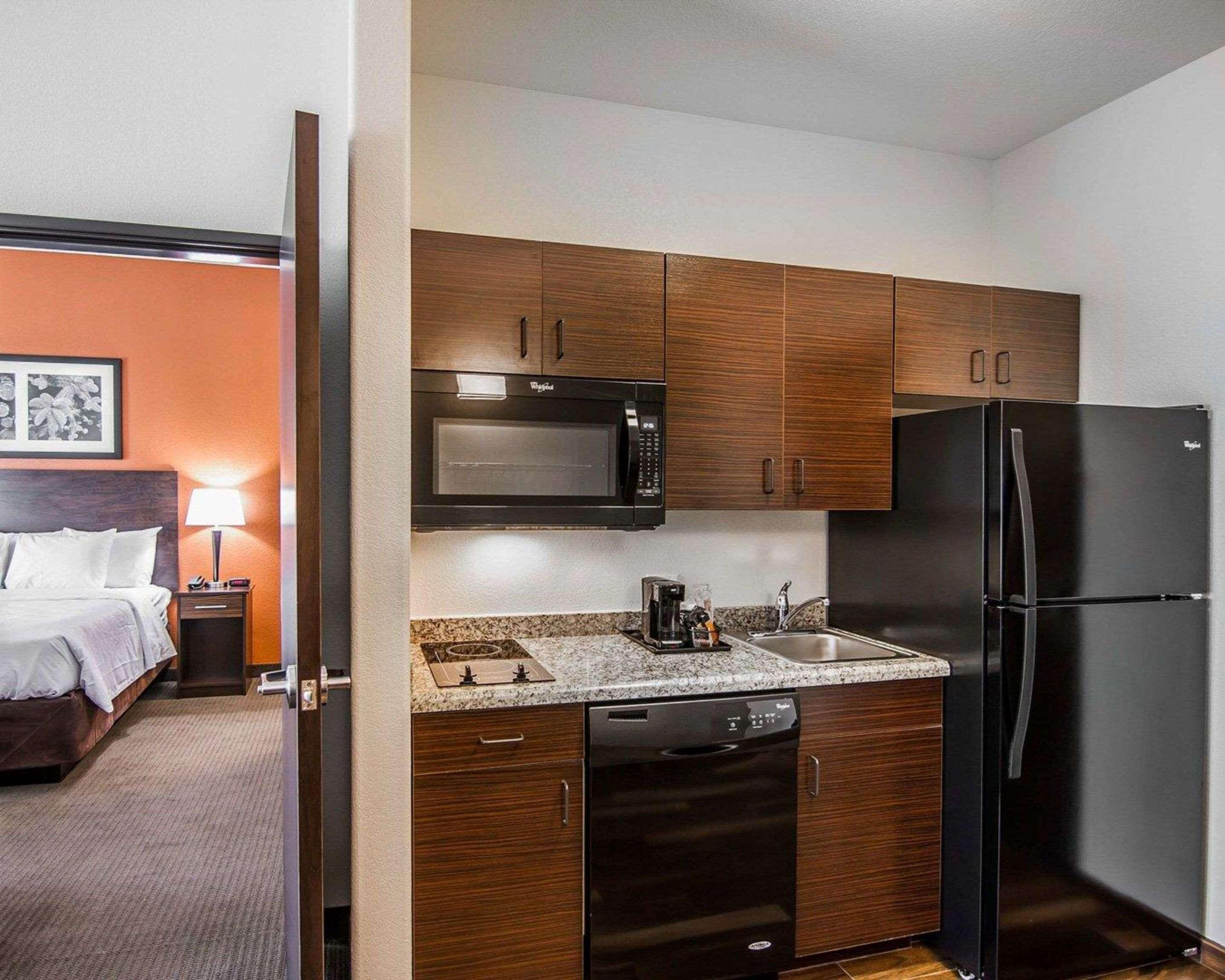 Mainstay Suites Lufkin Luaran gambar