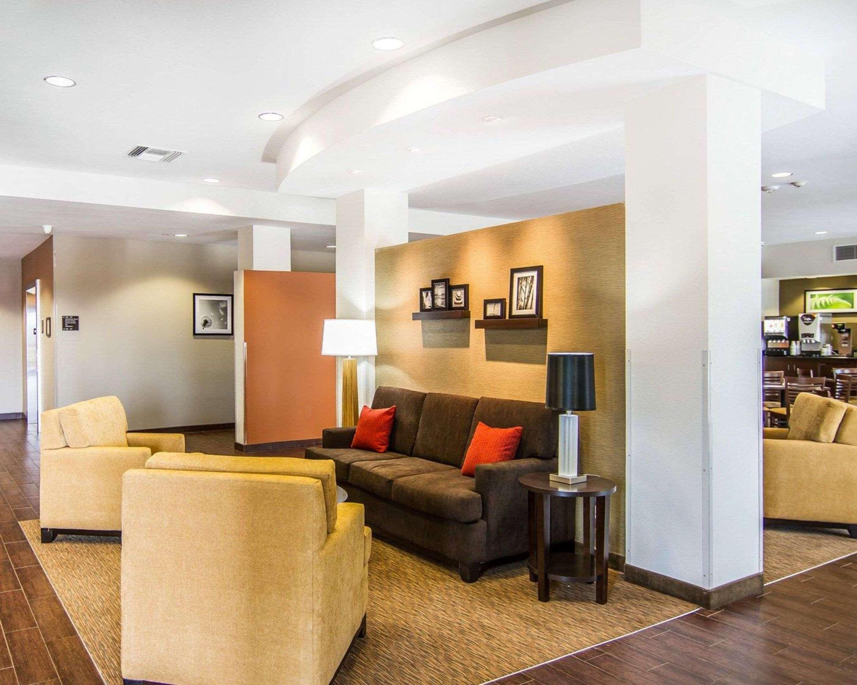 Mainstay Suites Lufkin Luaran gambar