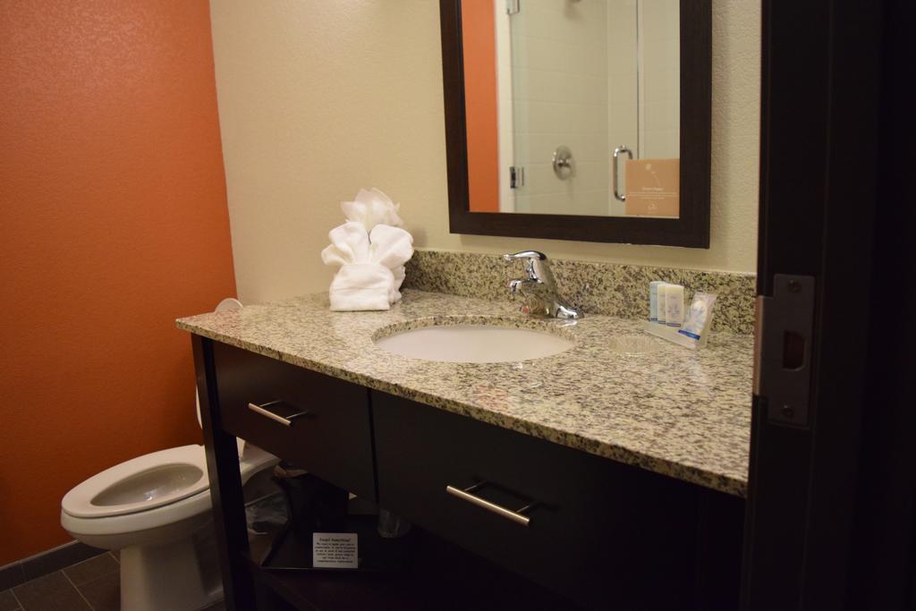 Mainstay Suites Lufkin Bilik gambar