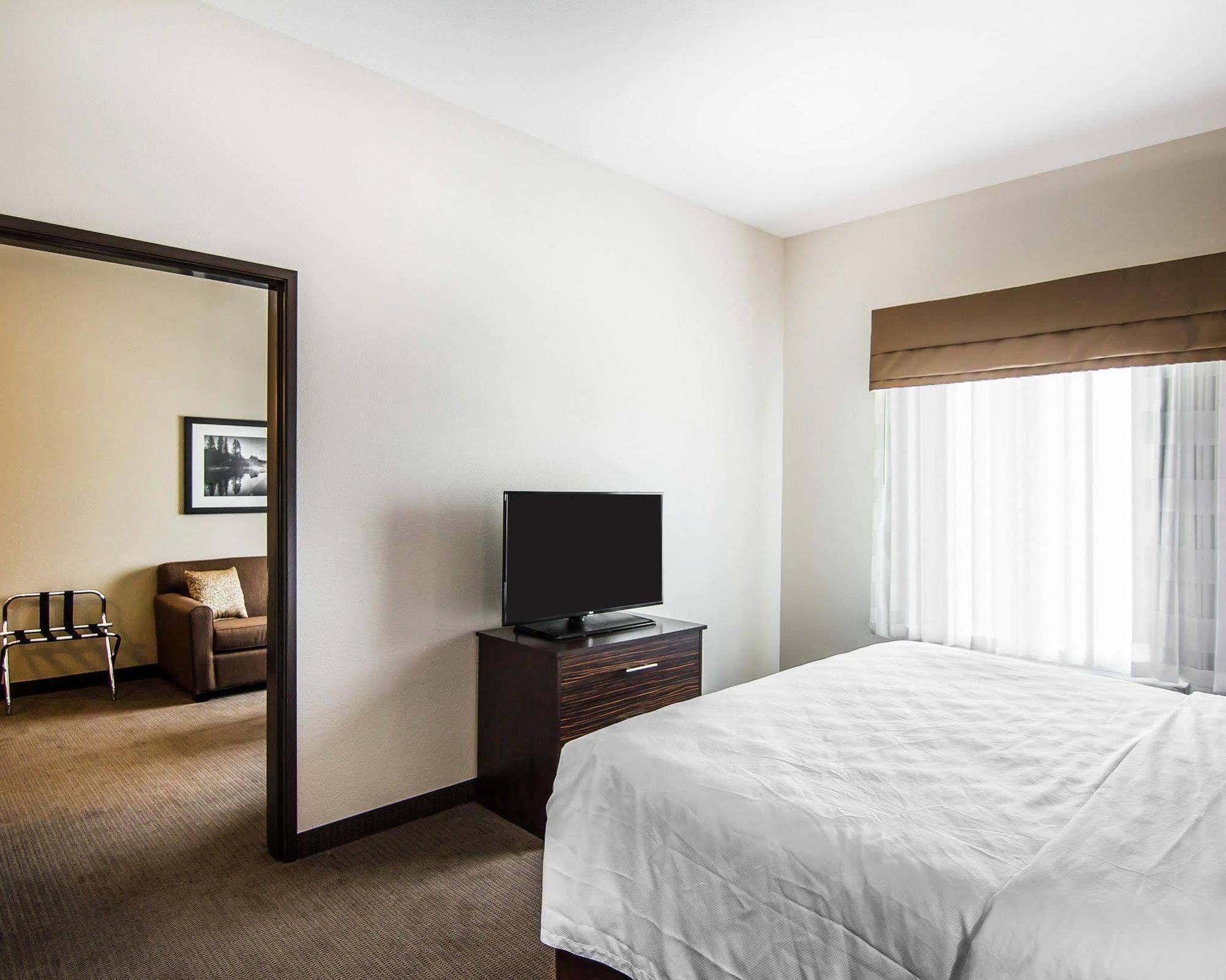 Mainstay Suites Lufkin Luaran gambar