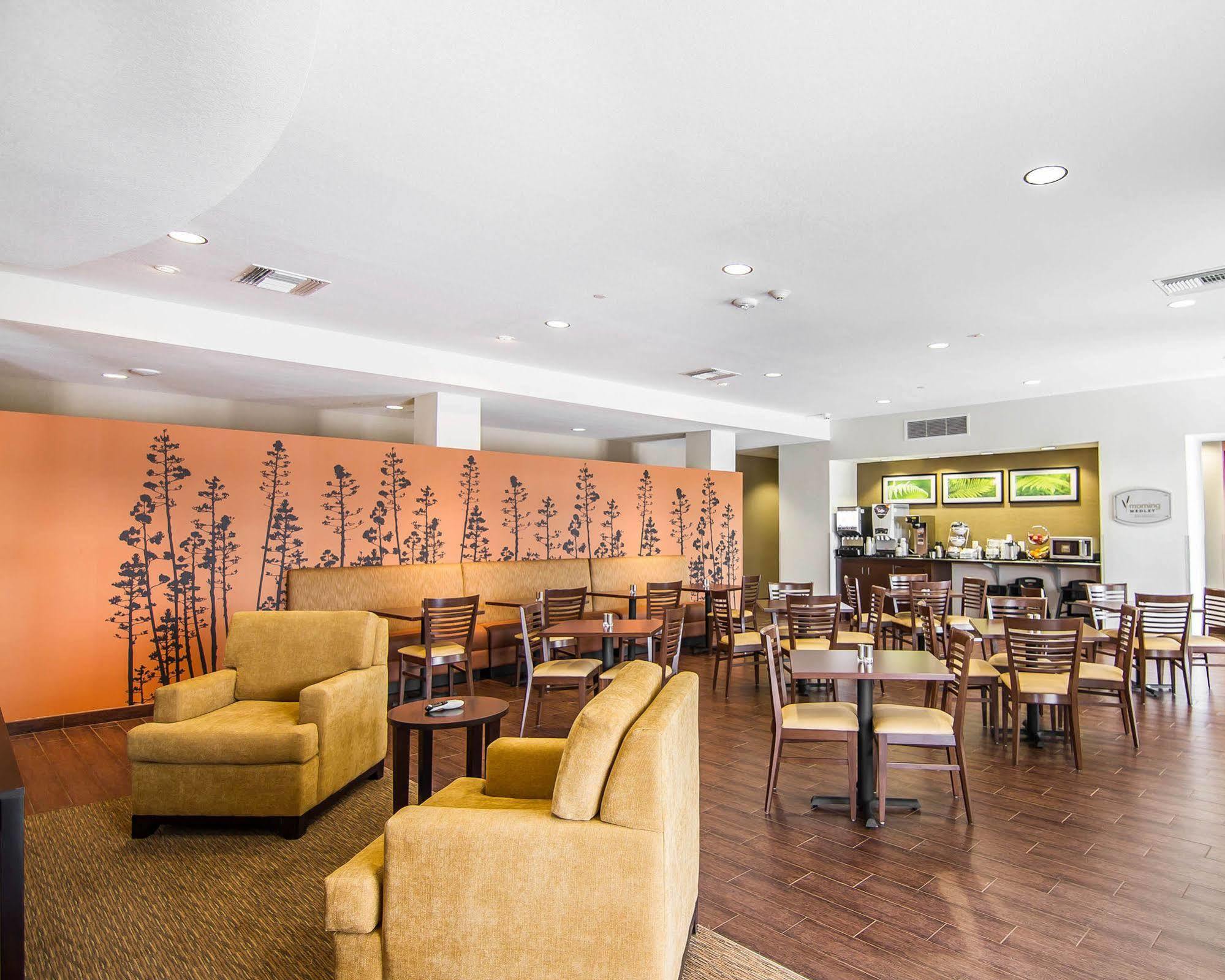 Mainstay Suites Lufkin Luaran gambar