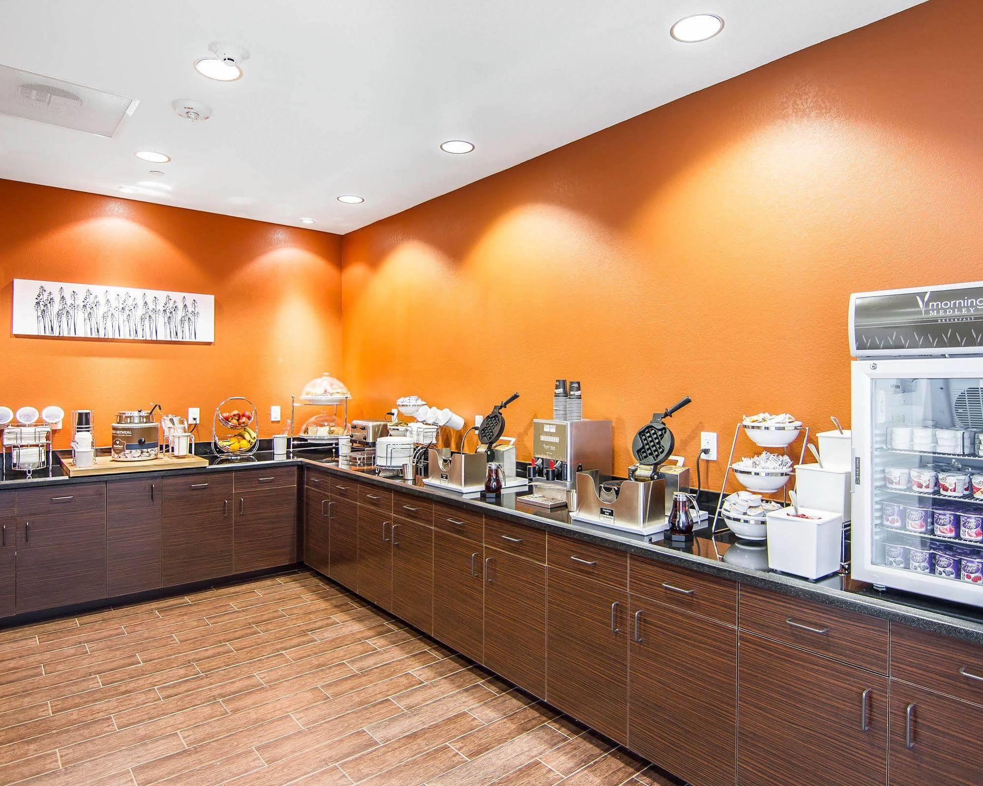Mainstay Suites Lufkin Luaran gambar