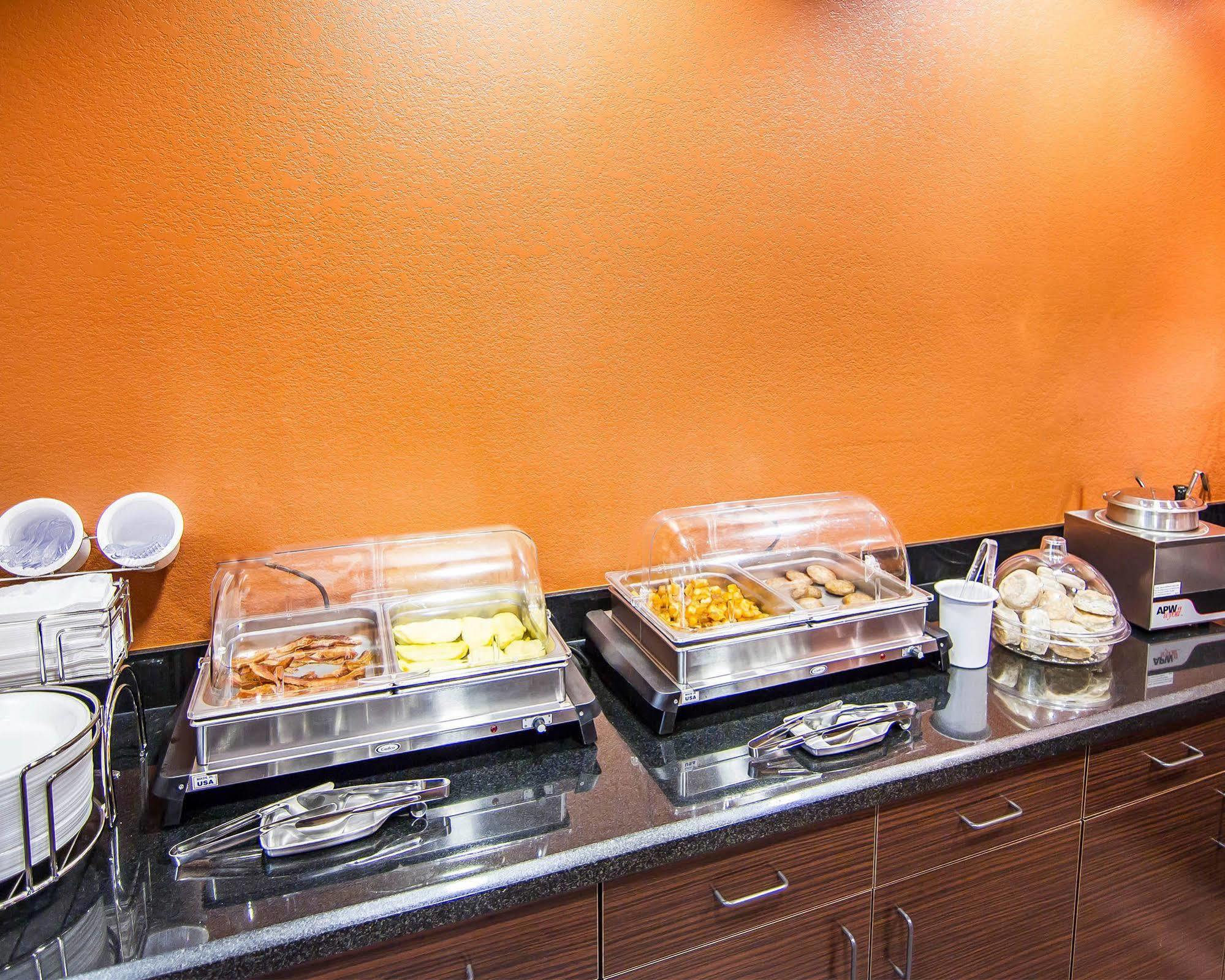 Mainstay Suites Lufkin Luaran gambar